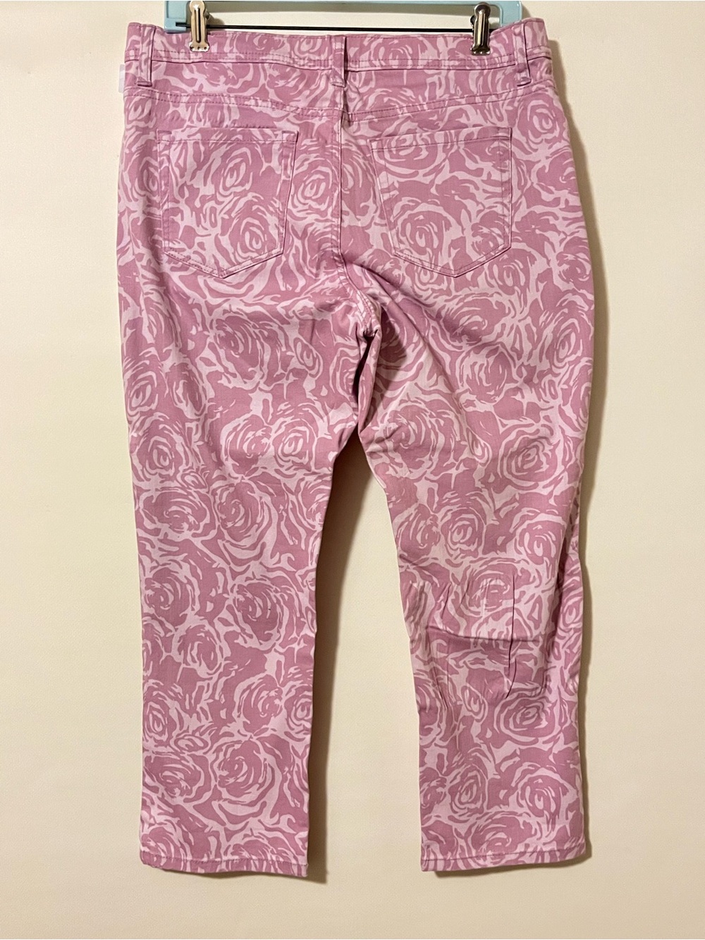 Lee Natural Fit Women’s Size 12 Medium Purple & Ivory Floral Jeans NWT - Picture 7 of 12